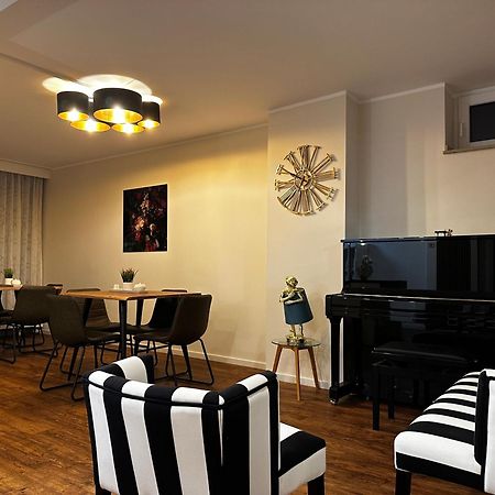 Hotel Unterfeldhaus Erkrath Bagian luar foto
