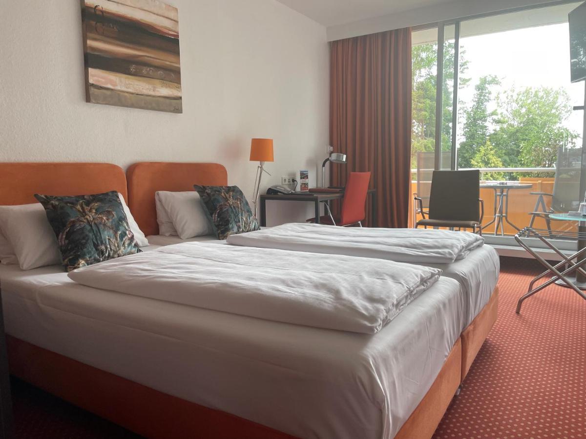 Hotel Unterfeldhaus Erkrath Bagian luar foto