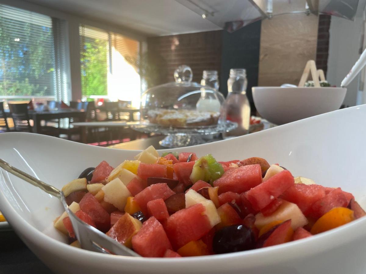 Hotel Unterfeldhaus Erkrath Bagian luar foto