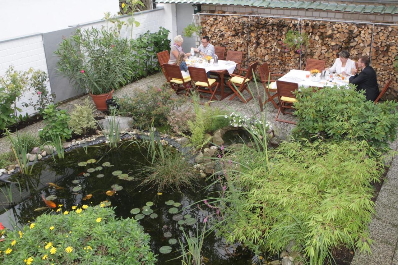 Hotel Unterfeldhaus Erkrath Bagian luar foto