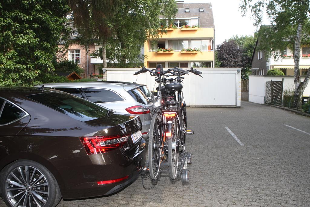 Hotel Unterfeldhaus Erkrath Bagian luar foto